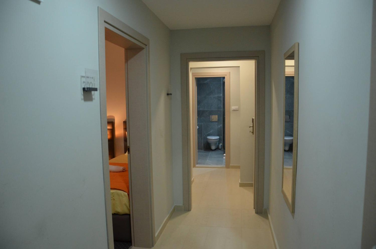 Others 2, Ars Square Apartments