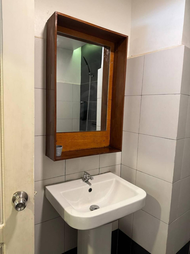 Bathroom, The Hive Hotel, Siem Reap