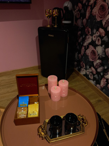 Others 4, Loveroom - Les suites d'Elise - Suite Elise, Seine-Maritime