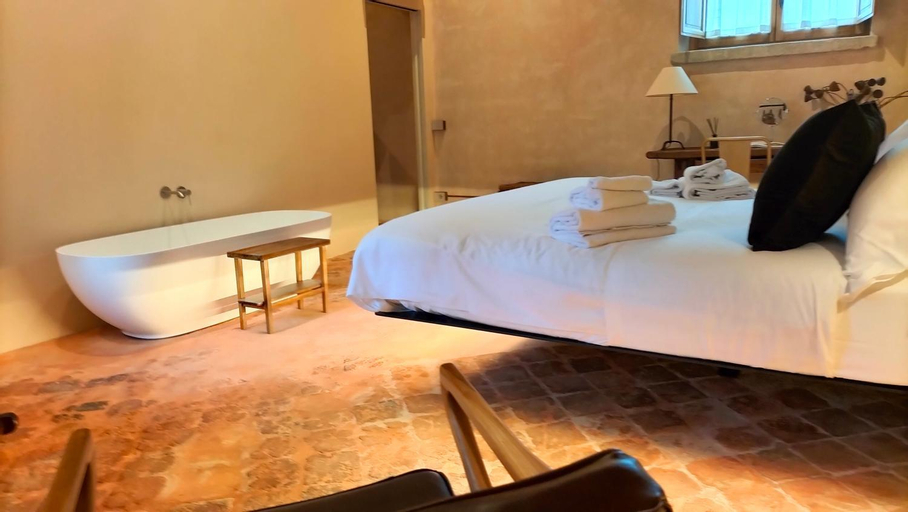 Bedroom 4, Badia Giulia Prestigious Historical B&B, Lucca
