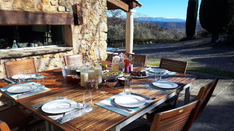 Others 4, Le Jas des Cannebieres, Alpes-de-Haute-Provence