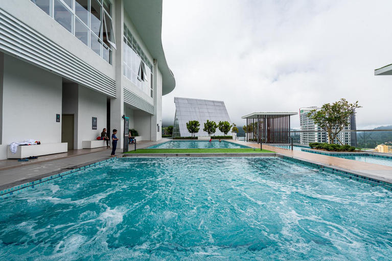 Sport & Beauty 2, Genting Windmill Moutain view 4-ROOM Executive Suite, Genting Highlands