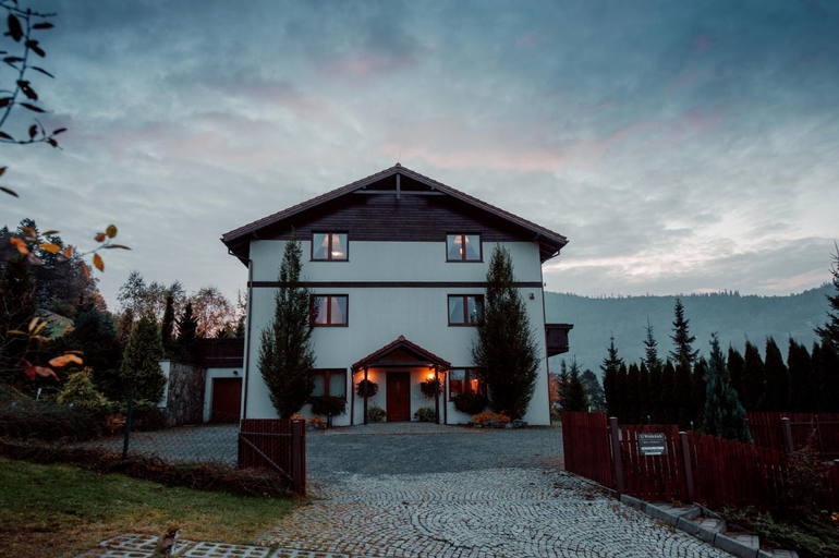 Exterior & Views 1, Przystanek Gory, Cieszyn