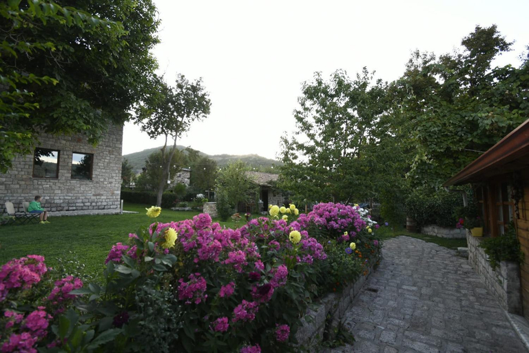 Others 3, Bujtina SHKODRANI, Korçës