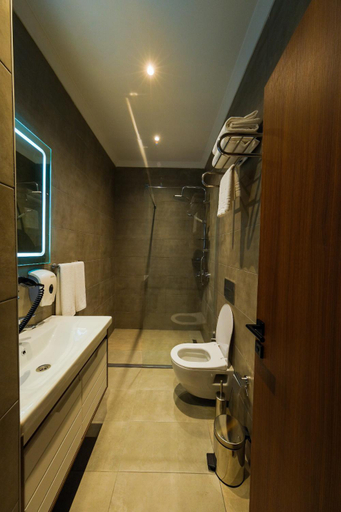 Bathroom 3, The Kailyn Hotels&Suites Atasehir, Maltepe