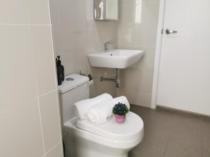 Bathroom 2, Continew Residence KL I HomeBrickz, Kuala Lumpur