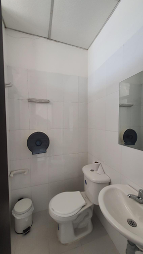 Bathroom 4, HOTEL LUNA ROJA DEL LLANO, Yopal