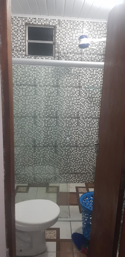 Bathroom 2, Casa do Angelo, Cairu