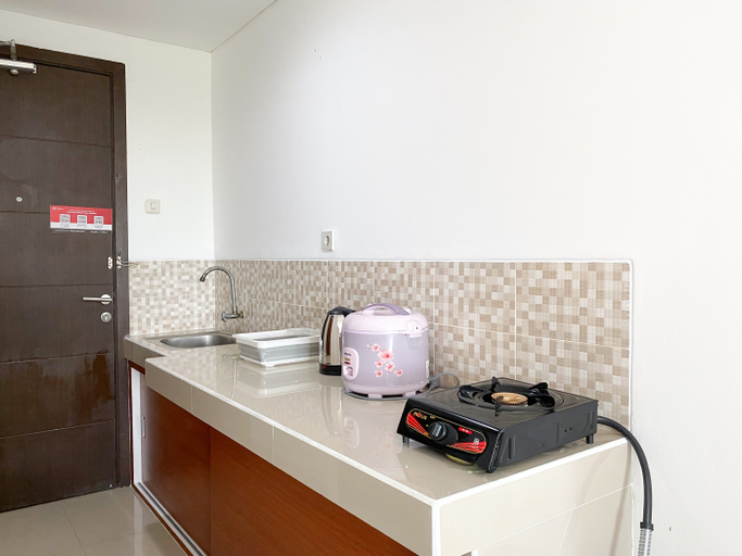 Others 4, Comfort Stay Studio at Enviro Apartment By Travelio, Cikarang