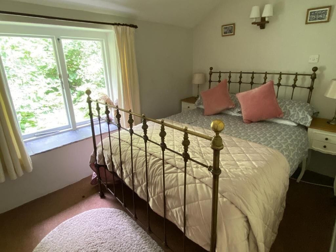 Bedroom 3, Watermill Cottages, Devon
