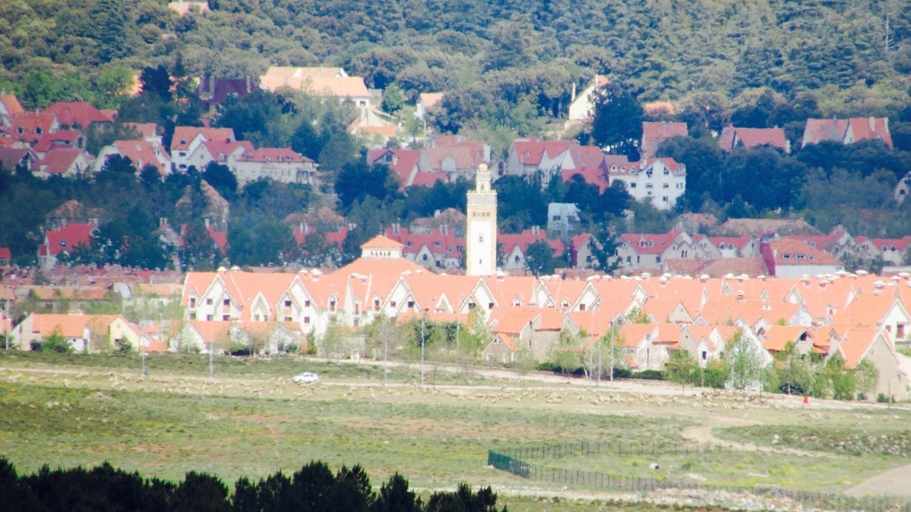Others 5, Bed and breakfast, Ifrane