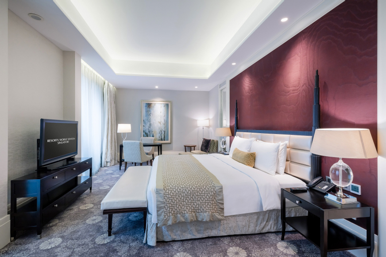 Bedroom 18