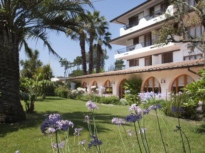 California Park Hotel, Lucca