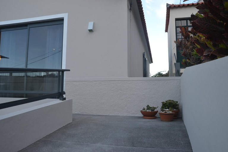 Entrance 3, Casa d' Avo Zeza, Calheta