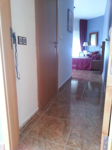 Bedroom 3, La Familia Gallo Rojo, Alicante
