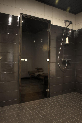 Bathroom 4, Olkka Ranch, South Karelia