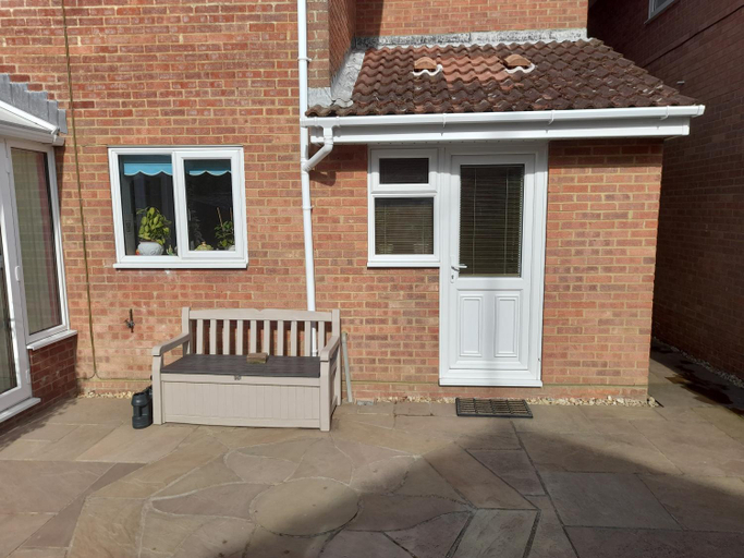 Others 2, Private Guest Suite close to Brighton and Newhaven Ferry Port, East Sussex