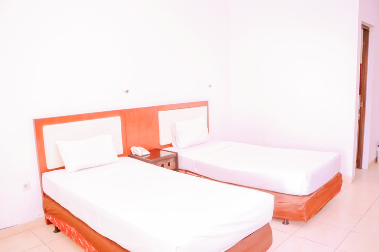 Bedroom 2, New Sasando International Hotel, Kupang