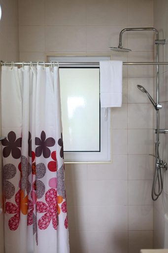 Bathroom 2, Casas Goulart, São Roque do Pico