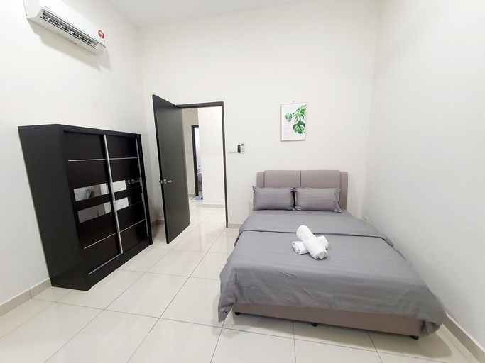 Bedroom 9