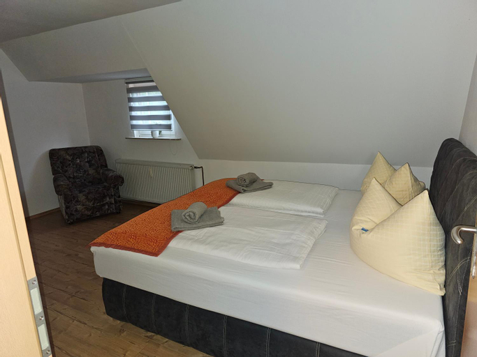 Bedroom 2, Ferienwohnung PETER, Saalfeld-Rudolstadt