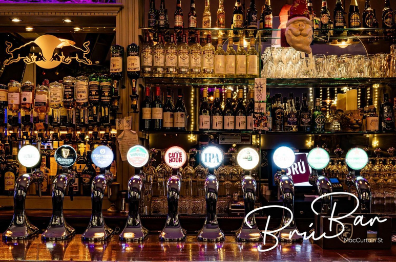 Food & Drinks 4, Bru Bar & Hostel