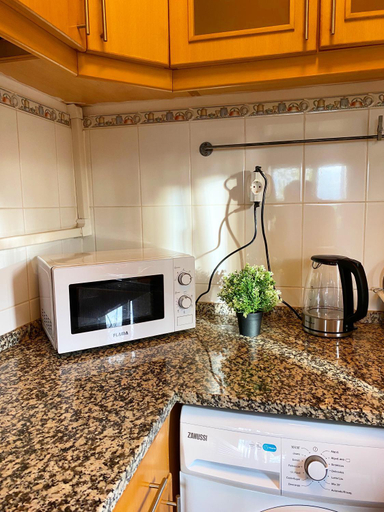 Others 5, Lisbon Airport Guesthouse, Lisbon