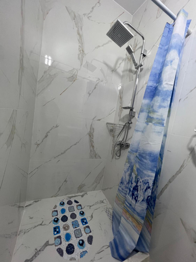 Bathroom 2, LakeFront House, Shkodrës