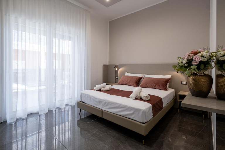 Others 2, Moonlight B&B, Lecce