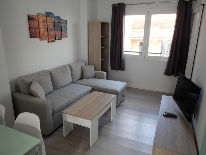 Others 3, Apartaments L´AMFORA, Girona