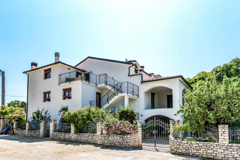 Others 5, Casa Istriana Dajla, Novigrad