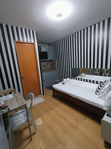 Bedroom 3, Djci Apartelle w/kitchen walk to Robinson,Sm mall, NE pacific mall, S&R cabanatuan, Cabanatuan City