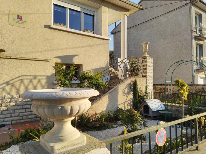 Others 3, Chambre Cesar B&B- au 1er - Villa Chaumonty, Dordogne