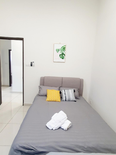Bedroom 12