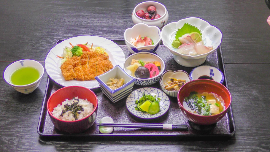 Food & Drinks 4, Hotel Tsuchiya, Taketa