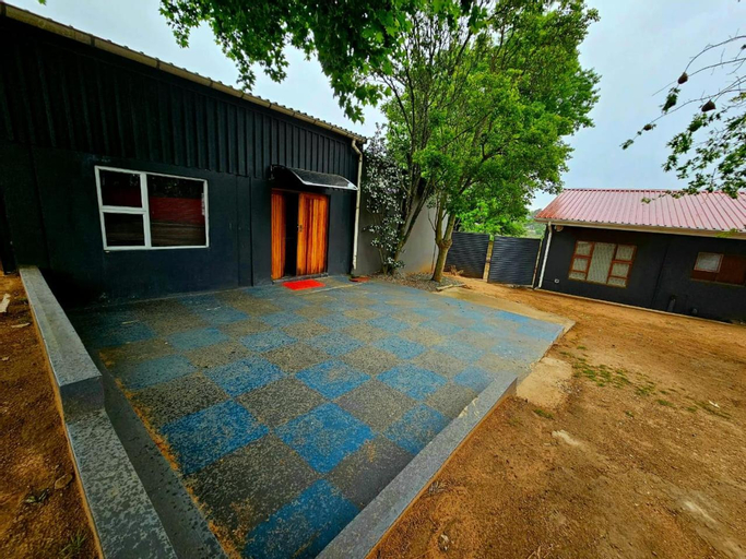 Adante Lodge, O.R.Tambo