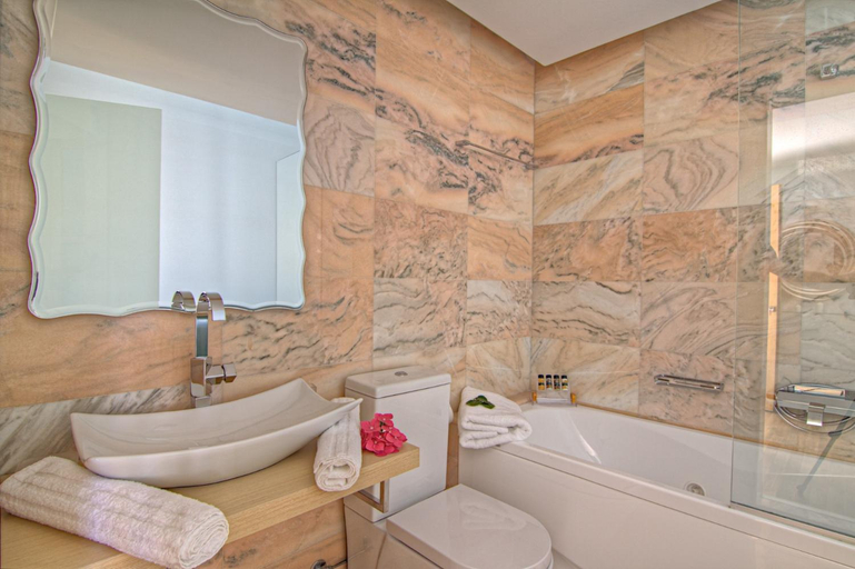 Bathroom 5, Bellagio Boutique Hotel, Crete