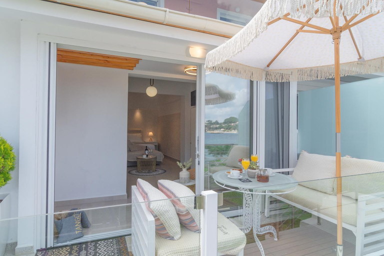 Others 5, Tango Apartment On The Beach, Ionian Islands