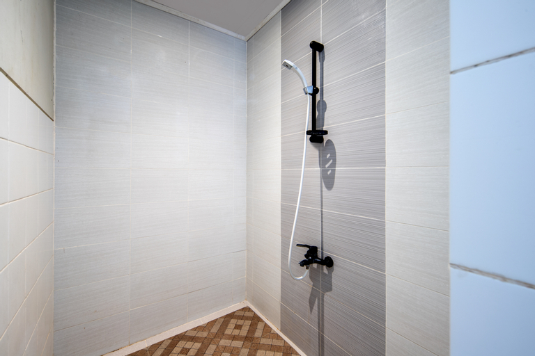 Bathroom 30