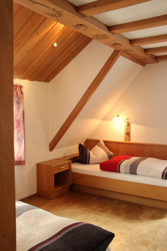 Bedroom 3, Gasthof zum See, Göppingen