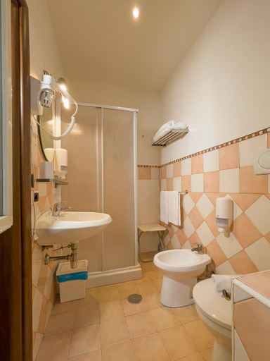 Bathroom 4, Gregorio's Rooms, Roma