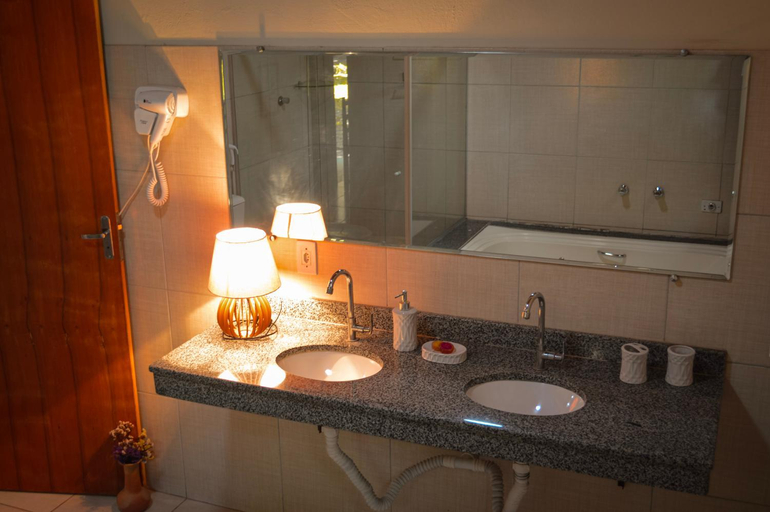 Bathroom 3, Villaflor Pousada, Palmeiras