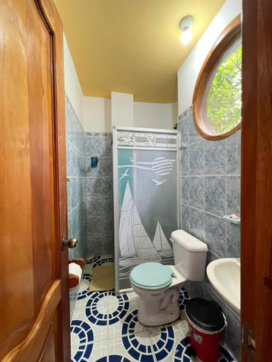 Bathroom 3, Hostal Brisas Del Mar, Isabela