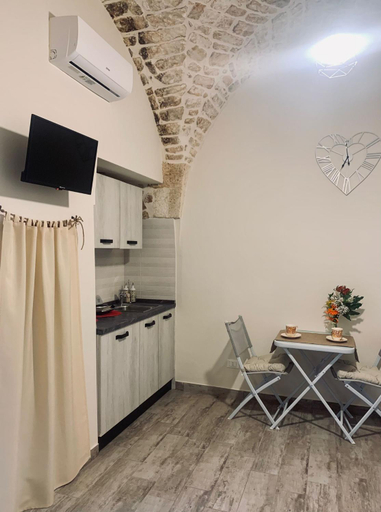 Others 5, BOSA HOME B&B, Brindisi