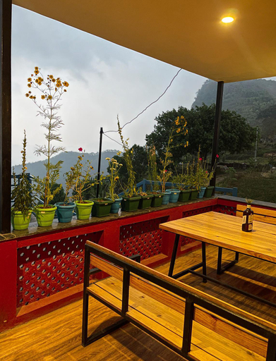 Others 2, Sunshine hotel bandipur, Gandaki