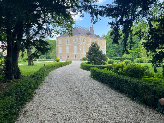 Exterior & Views 1, Chateau de Crespy & Suites, Aube