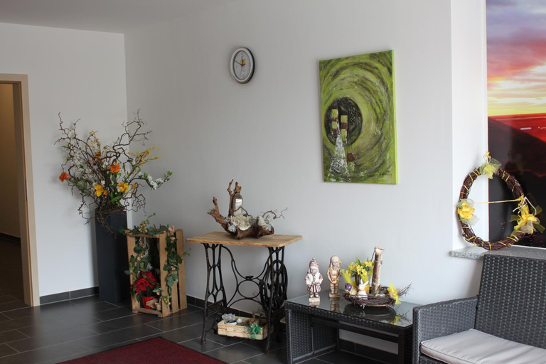 Public Area 2, Pension RoBi, Erding