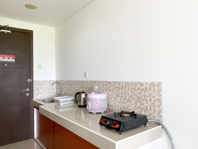 Others 4, Enjoy Living Studio at Enviro Apartment By Travelio, Cikarang