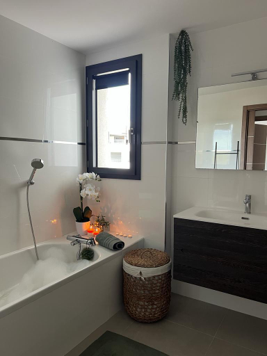 Bathroom 4, Domaine d'Arca - Aragon 12 - 4 pers, Corse-du-Sud