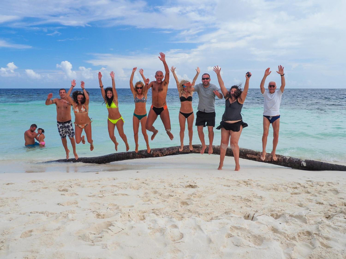 Others 5, Coral Beach Maldives